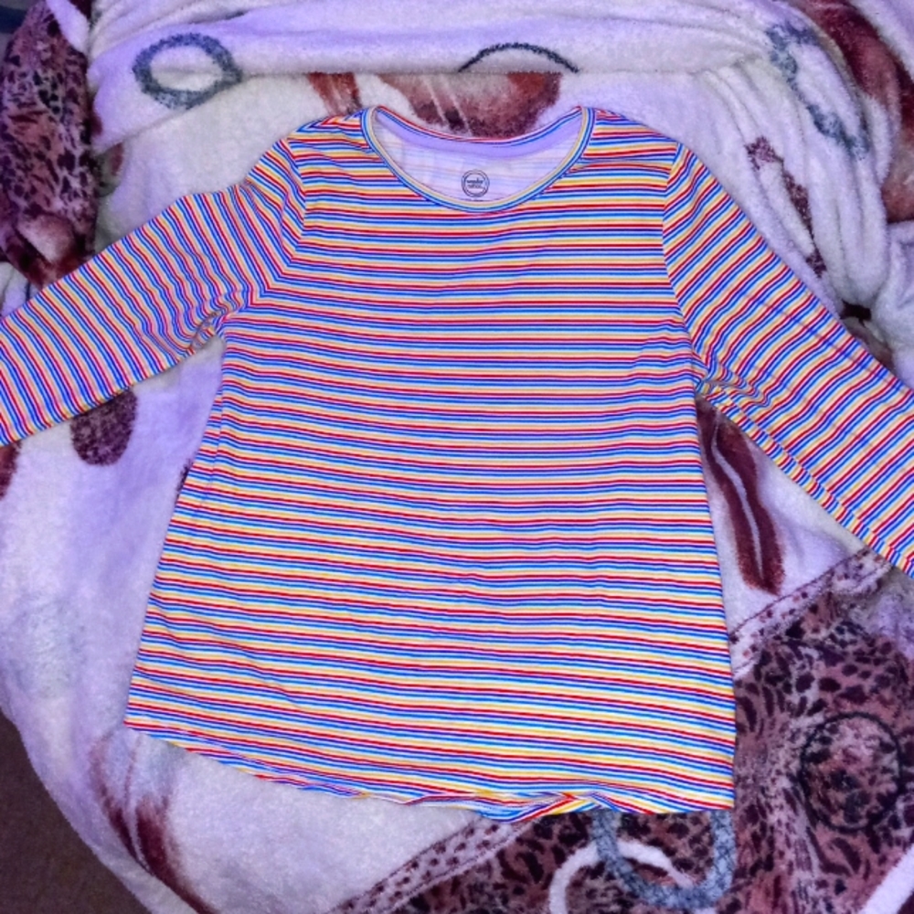 Wonder nation girls long sleeved shirt